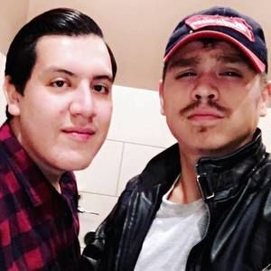 Meet your Posher, Manuel